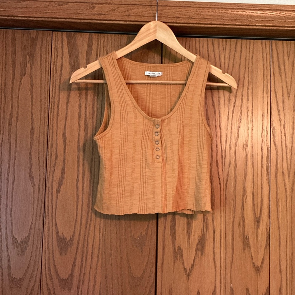 Stretchy cropped tank top